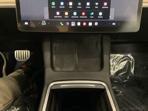 Used 2023 Tesla Model 3 Performance AWD/4WD image 18