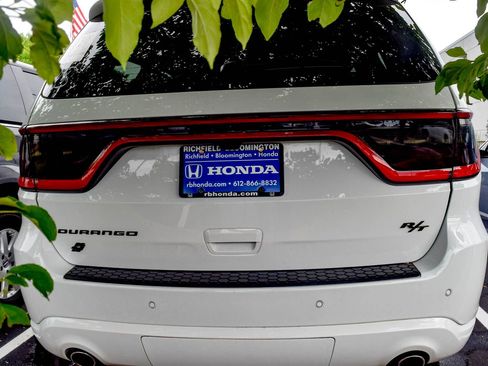 Used 2018 Dodge Durango R/T w/ Blacktop Package AWD/4WD image 16