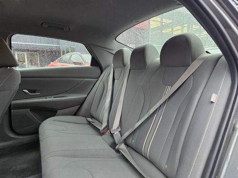Used 2024 Hyundai Elantra SEL FWD image 14