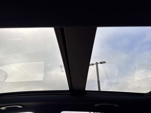 New 2026 Mercedes-Benz GLC 300 image 7