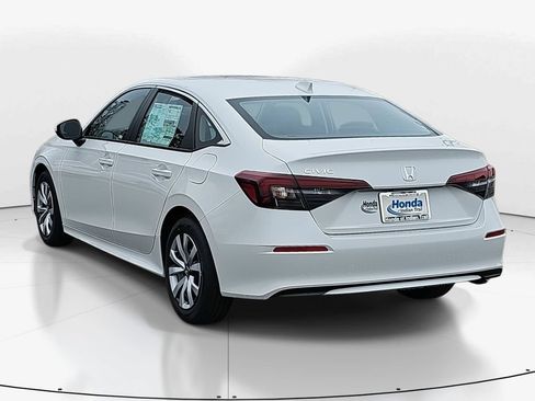 Used 2026 Honda Civic LX image 5