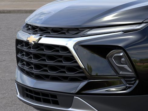 New 2026 Chevrolet Blazer LT w/ Convenience Package FWD image 13