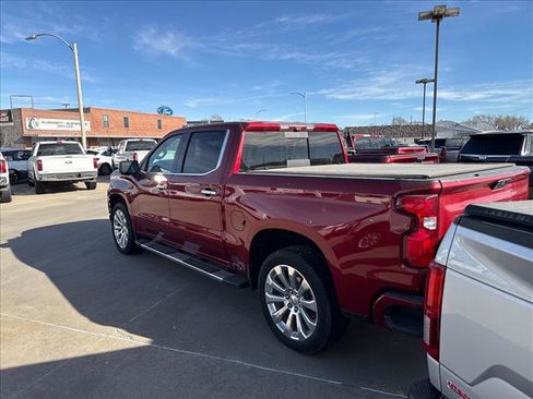 Used 2020 Chevrolet Silverado 1500 High Country w/ Technology Package image 4