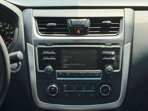 Used 2016 Nissan Altima 2.5 S w/ Power Driver Seat Package FWD image 14