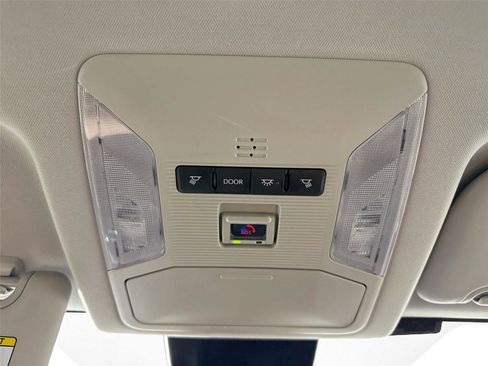 Certified 2025 Toyota RAV4 LE image 10