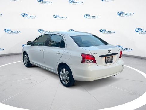 Used 2008 Toyota Yaris Sedan image 3