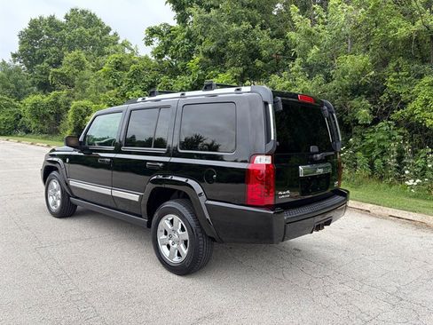 Used 2006 Jeep Commander Limited AWD/4WD image 3
