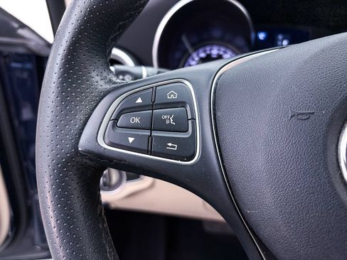 Used 2018 Mercedes-Benz C 300 Sedan image 27