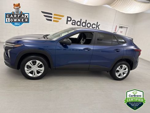 Certified 2024 Chevrolet Trax LS FWD image 3