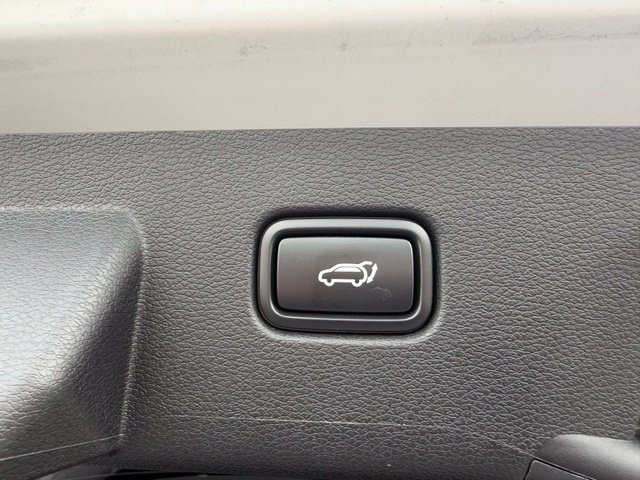 Used 2026 Kia Sportage EX FWD image 22