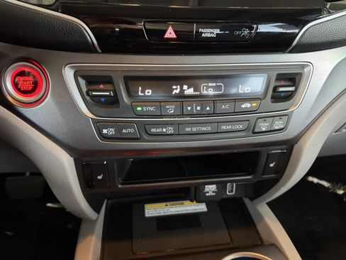 Used 2021 Honda Pilot Special Edition image 33