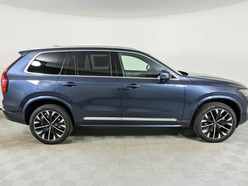 New 2026 Volvo XC90 B6 Plus w/ Protection Package Premier image 28