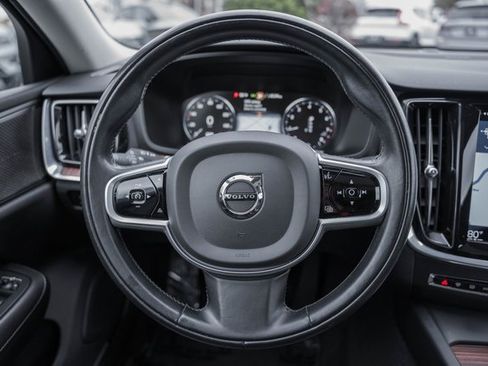 Used 2021 Volvo S60 T5 Momentum w/ Protection Package Premier image 31