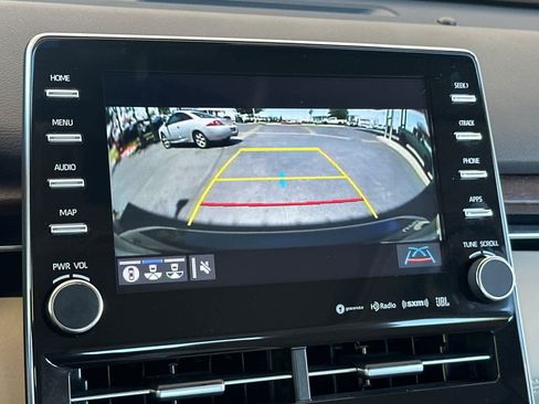 Used 2020 Toyota Avalon Limited w/ Advanced Safety Package FWD image 21