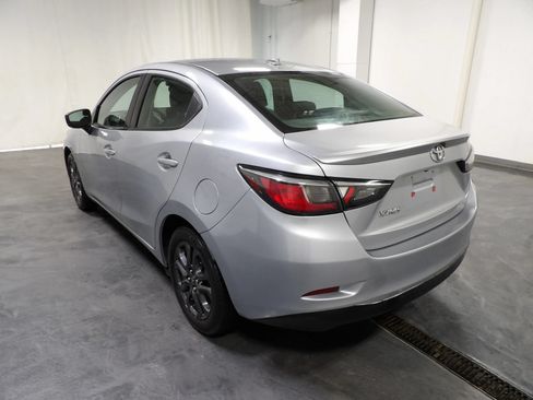 Used 2019 Toyota Yaris LE FWD image 6