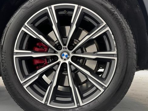 Used 2021 BMW X5 M50i w/ Executive Package AWD/4WD image 11