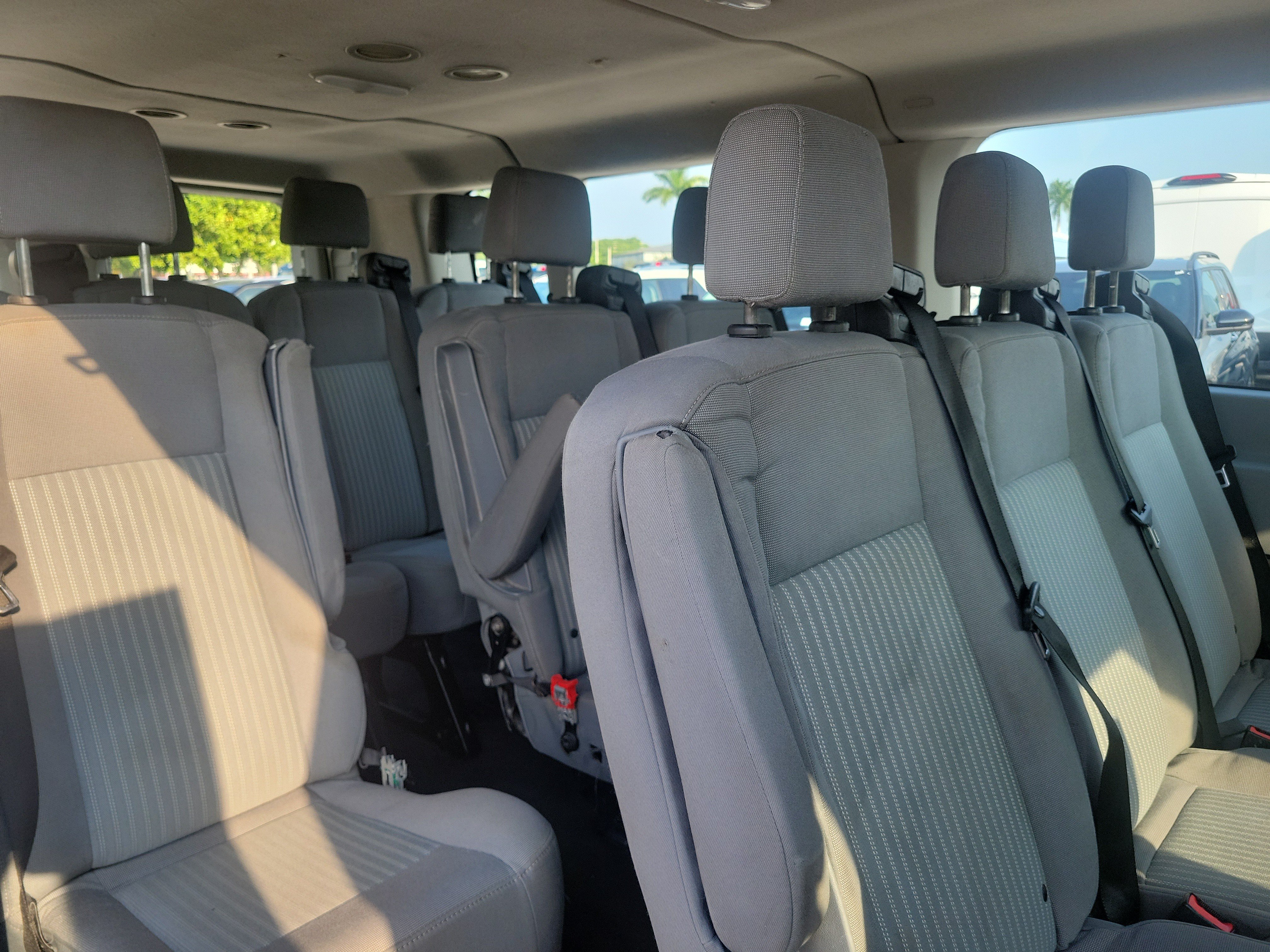 Used 2018 Ford Transit 350 XLT RWD image 16