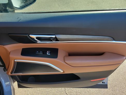 Certified 2024 Kia Telluride EX X-Line image 9