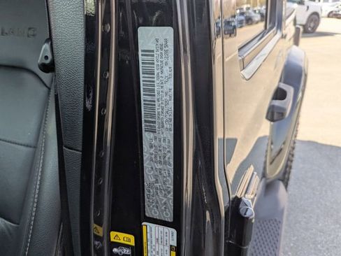 Used 2020 Jeep Gladiator Overland image 29