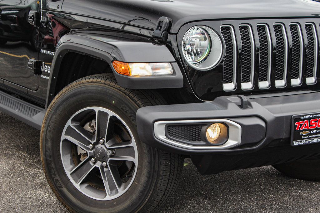 Used 2023 Jeep Wrangler Unlimited Sahara w/ Cold Weather Group AWD/4WD image 3