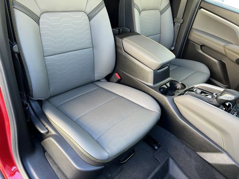 New 2026 Chevrolet Colorado ZR2 image 22