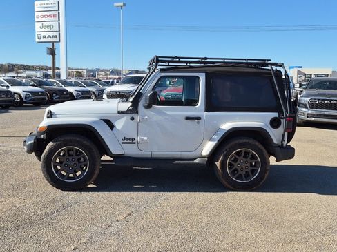 Used 2021 Jeep Wrangler Sport S image 5