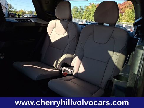 New 2026 Volvo XC90 B6 Ultra w/ Protection Package image 6