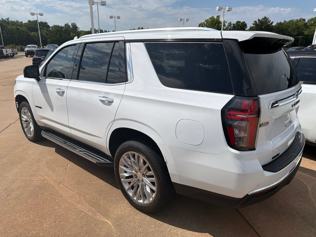 Used 2024 Chevrolet Tahoe Premier w/ Premium Package AWD/4WD image 6