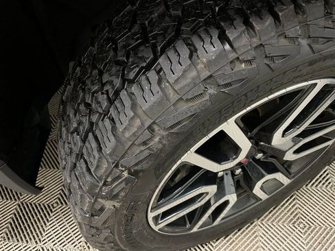 Used 2021 GMC Sierra 1500 AT4 w/ AT4 Premium Package image 50