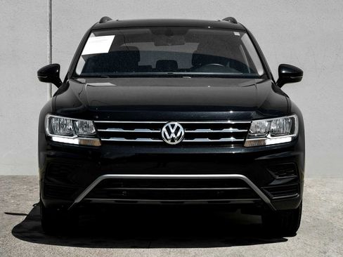 Used 2018 Volkswagen Tiguan SE AWD/4WD image 6