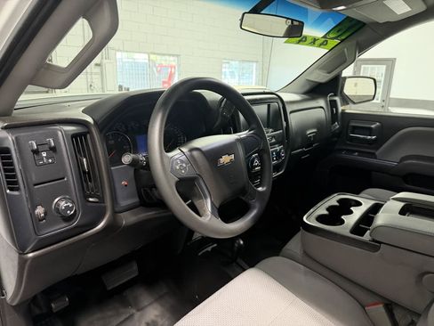 Used 2018 Chevrolet Silverado 2500 W/T w/ WT Fleet Convenience Package AWD/4WD image 12