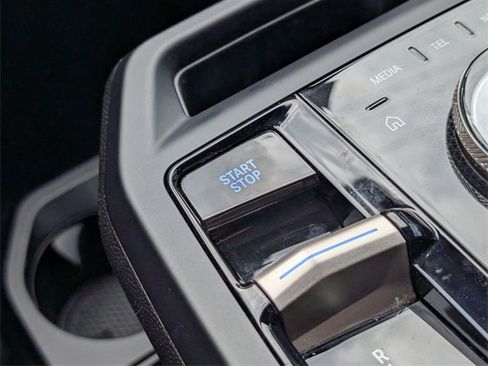 Used 2025 BMW iX xDrive50 w/ Sport Package image 19