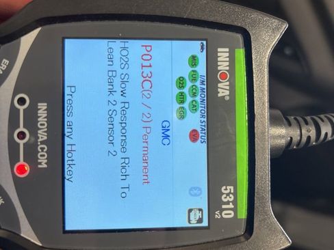 Used 2019 GMC Acadia SLT image 11