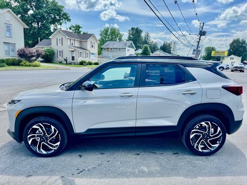 New 2026 Chevrolet TrailBlazer RS w/ Driver Confidence Package AWD/4WD image 9