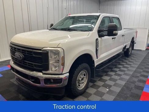 Used 2024 Ford F250 XL w/ XL Chrome Package image 7