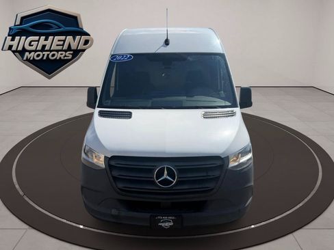 Used 2022 Mercedes-Benz Sprinter 2500 image 10