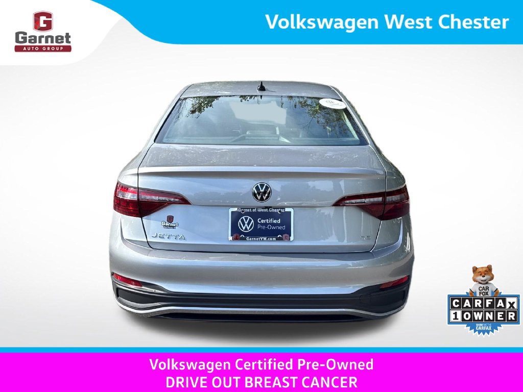 Certified 2023 Volkswagen Jetta SE FWD image 4