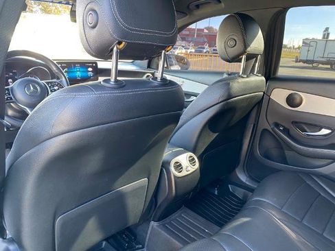 Used 2021 Mercedes-Benz GLC 300 image 28