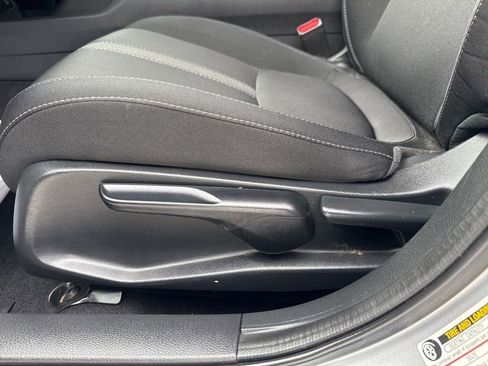 Used 2020 Honda Civic LX image 29
