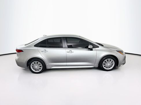 Used 2022 Toyota Corolla LE FWD image 10