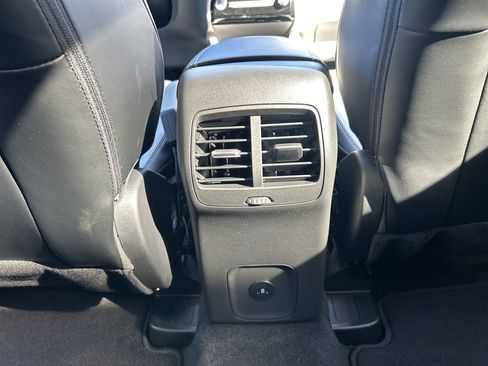 New 2025 Ford Escape SE image 25