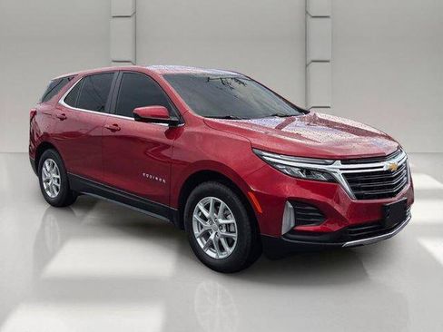 Used 2024 Chevrolet Equinox LT FWD image 7