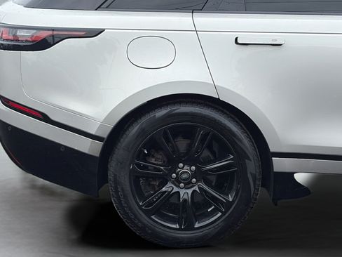 Used 2019 Land Rover Range Rover Velar R-Dynamic SE AWD/4WD image 31
