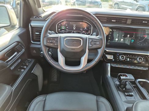 Used 2024 GMC Sierra 1500 Denali AWD/4WD image 33