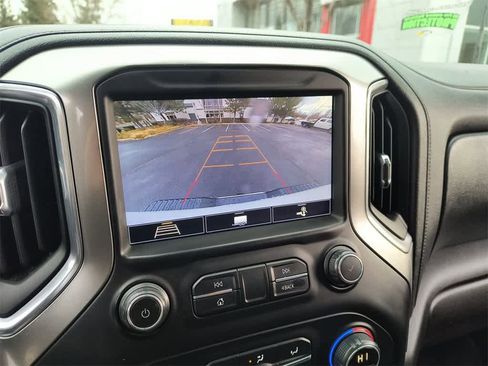 Used 2020 Chevrolet Silverado 3500 LT w/ Texas Edition image 17