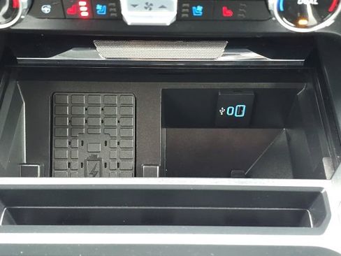 Used 2025 Ford F450 Lariat w/ Lariat Ultimate Package image 37