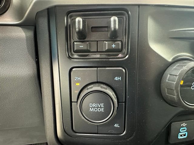 Used 2023 Ford F350 XLT w/ Snow Plow Prep Package AWD/4WD image 20