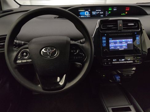 Used 2019 Toyota Prius LE AWD/4WD image 22