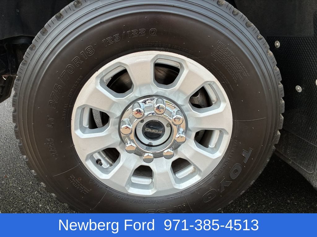 Used 2023 Ford F350 XLT w/ FX4 Off-Road Package AWD/4WD image 10