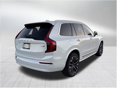 New 2026 Volvo XC90 B6 Ultra AWD/4WD image 5
